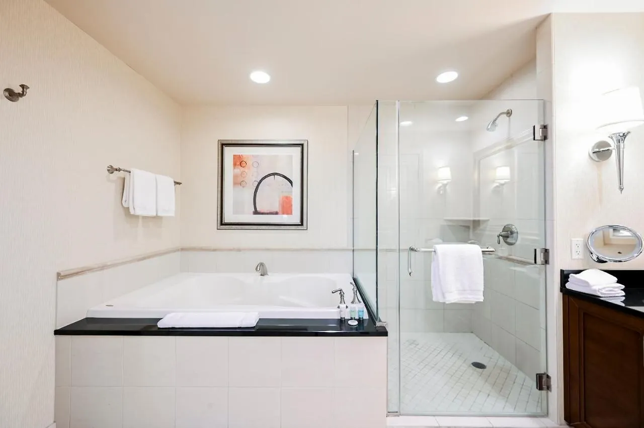 Aparthotel Penthouse Suite With Strip View At The Signature At Mgm Grand Las Vegas